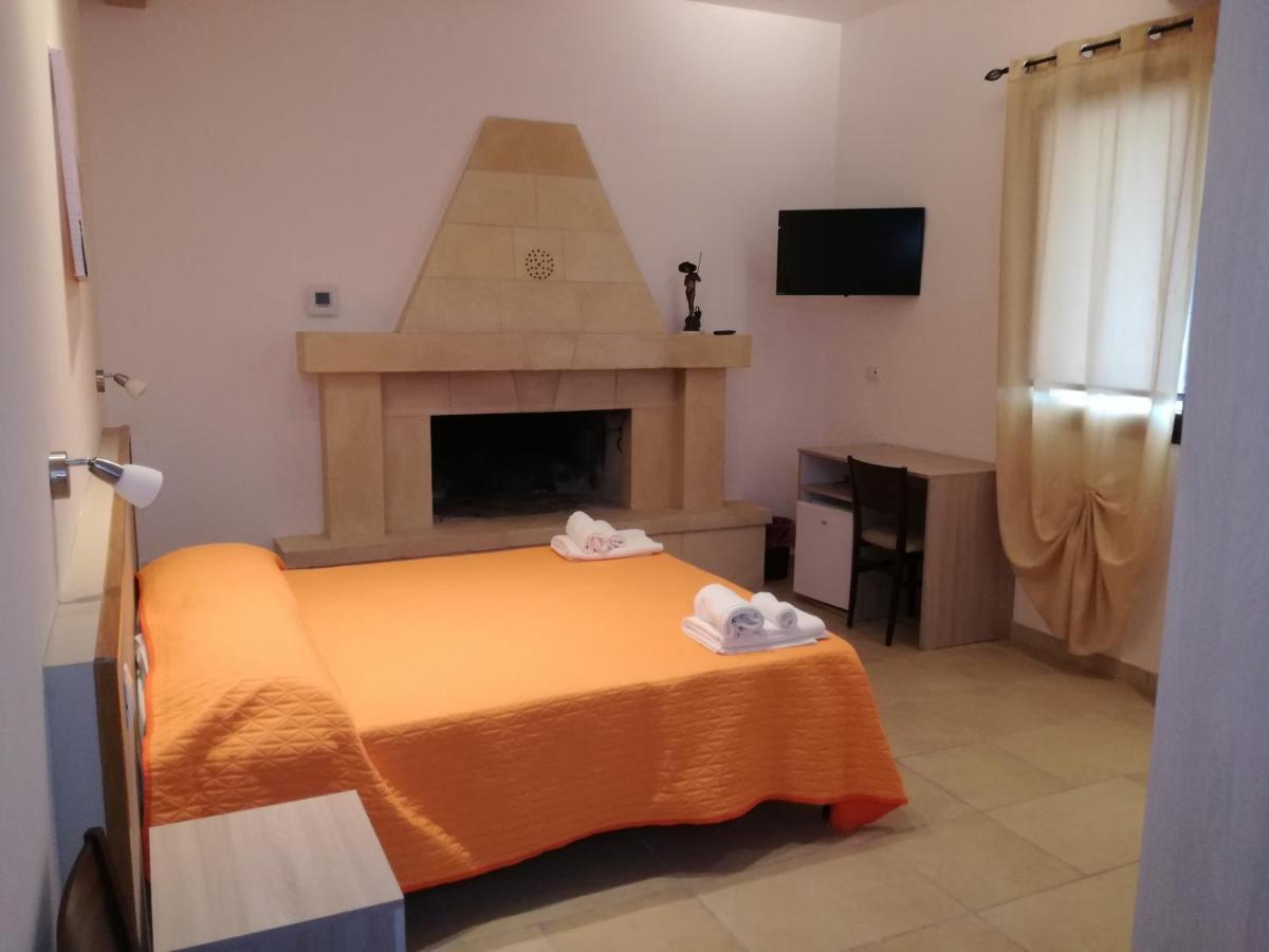 أودجانو لا كييزا B&B Hotel Helios المظهر الخارجي الصورة