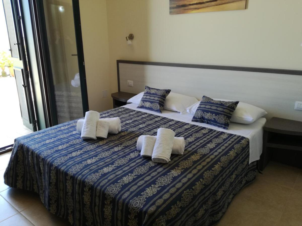 أودجانو لا كييزا B&B Hotel Helios المظهر الخارجي الصورة
