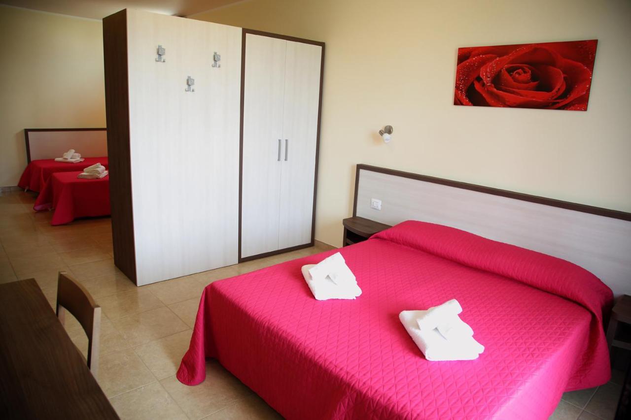 أودجانو لا كييزا B&B Hotel Helios المظهر الخارجي الصورة