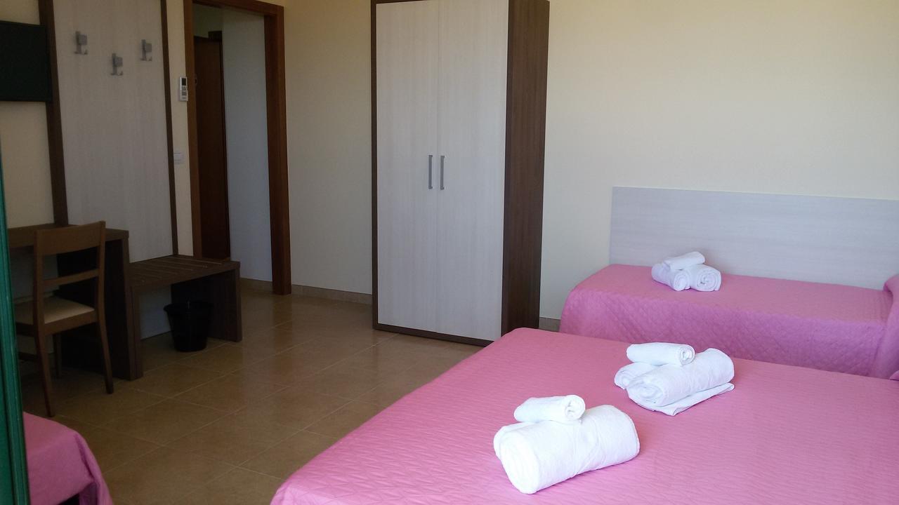 أودجانو لا كييزا B&B Hotel Helios المظهر الخارجي الصورة