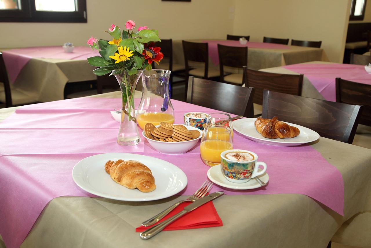أودجانو لا كييزا B&B Hotel Helios المظهر الخارجي الصورة