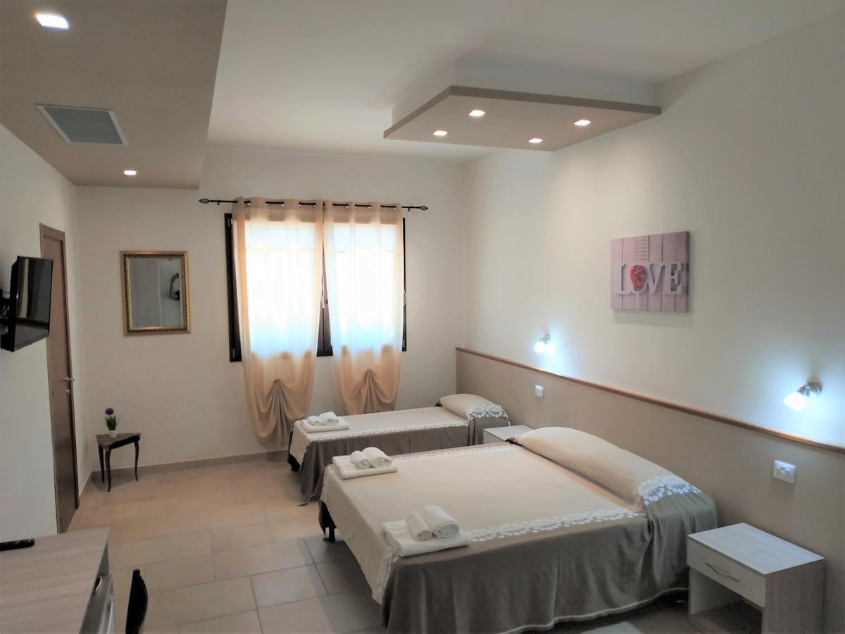 أودجانو لا كييزا B&B Hotel Helios المظهر الخارجي الصورة